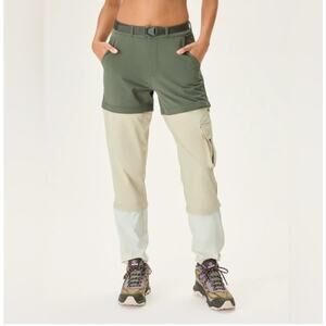 NWT OV Outdoor Voices RecTrek Zip-Off Pants Shorts - SMALL - tea tree tan green